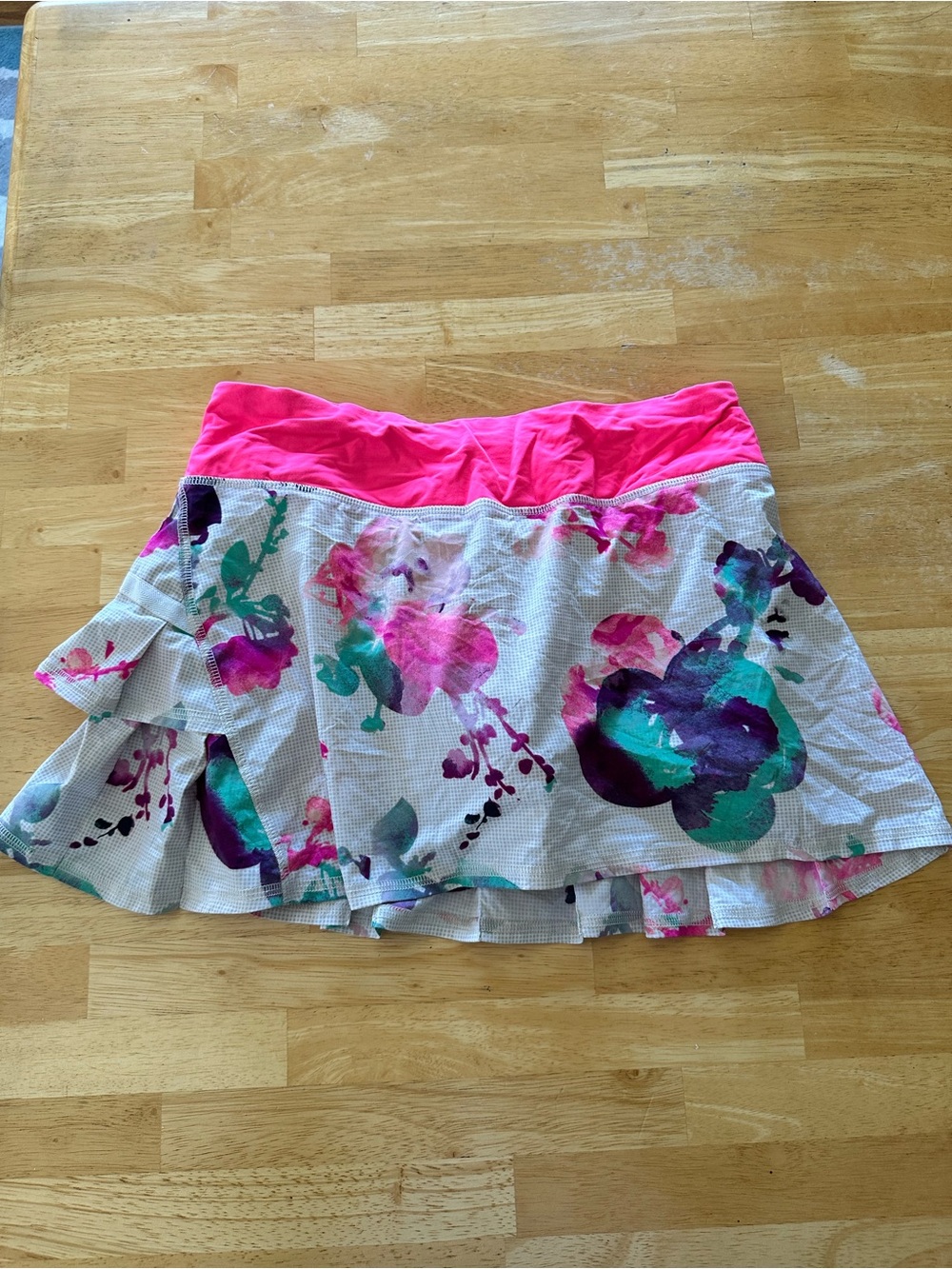 Lululemon skort size 4
